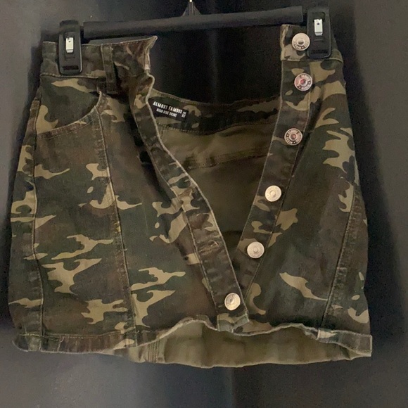 Camp skirt - Picture 1 of 2